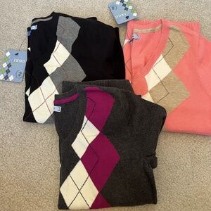 LOT OF 3 Izod Women's Argyle Sweaters, NEW with TAGS, Peach Pink Black Magenta M